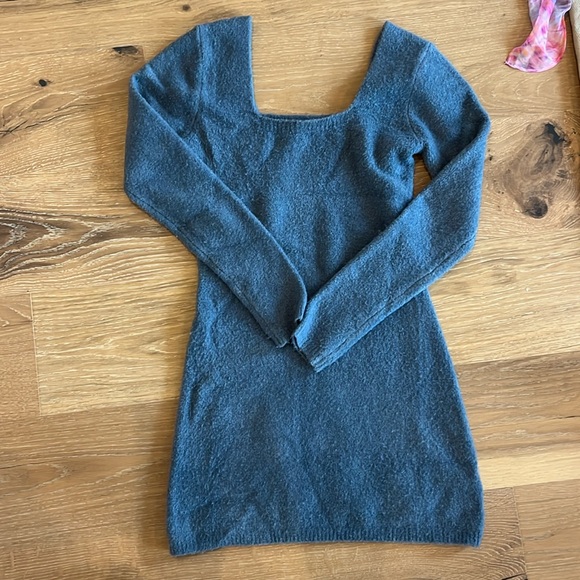 Zara sweater dress - Picture 1 of 3